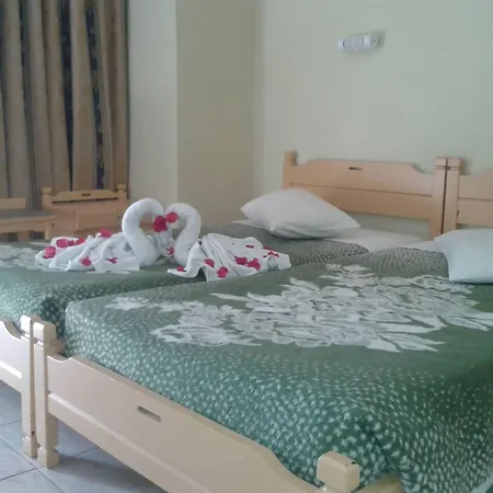 Hotel Zephyros 3*