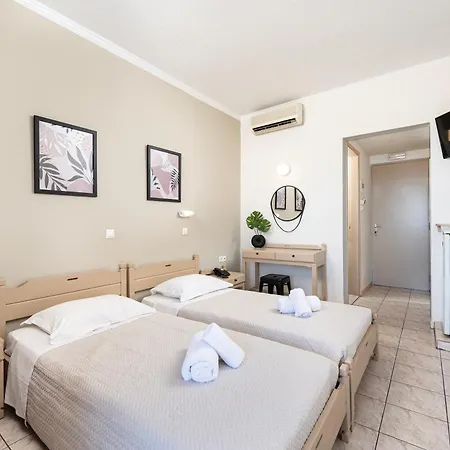 Zephyros Hotel
