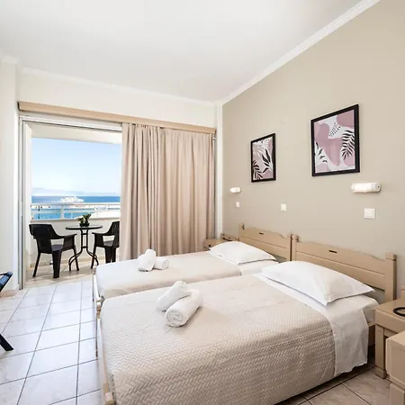 Zephyros Hotel