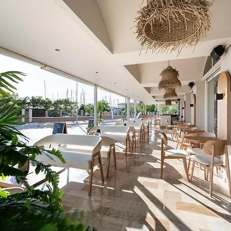 Hotel Zephyros 3*