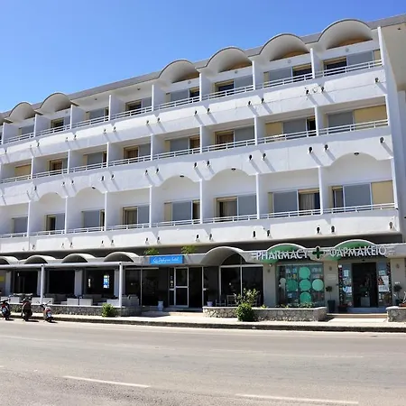 Zephyros Hotel 3*