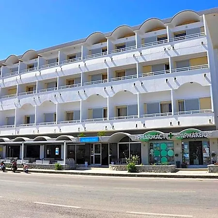 Zephyros Hotel