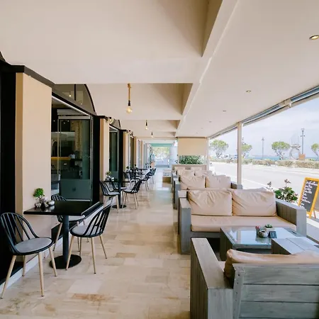 Hotel Zephyros 3*