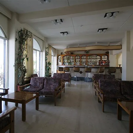 Zephyros Hotel