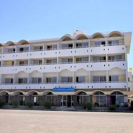 Zephyros Hotel 3*